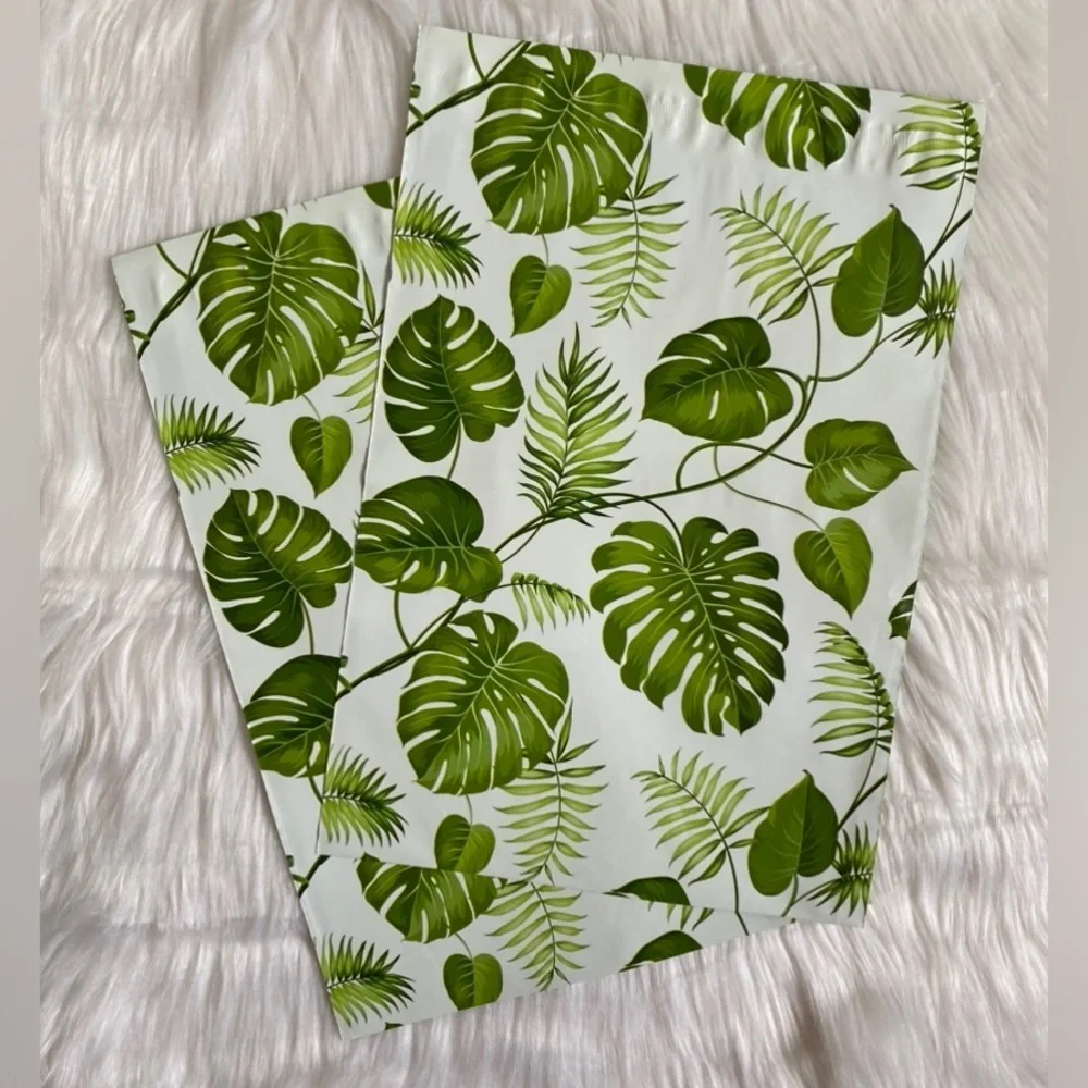 40 10x13 Banana Leaf Poly Mailers + 40 4x6 “Thank You” Cards & 40 2.5” Stickers